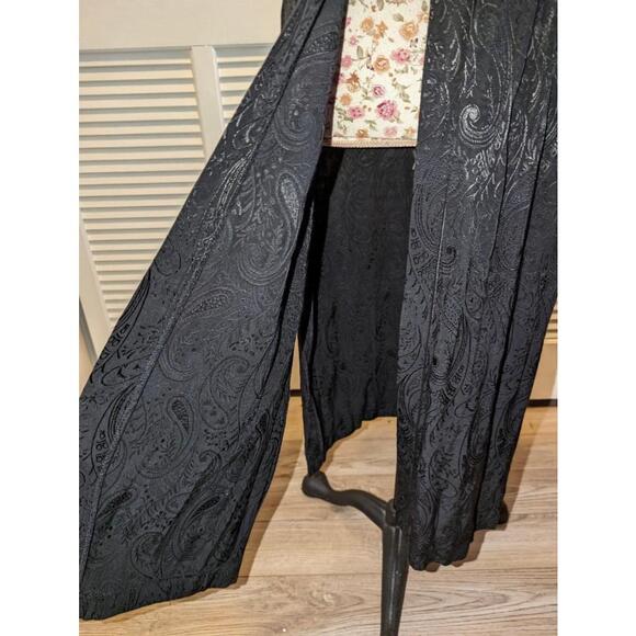 Vintage R&M Richards by Karen Kwong satin duster - Picture 8 of 8